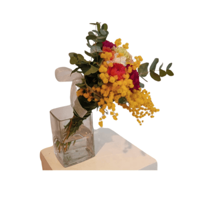 Weltfrauentag Nelken Mimosen Mix